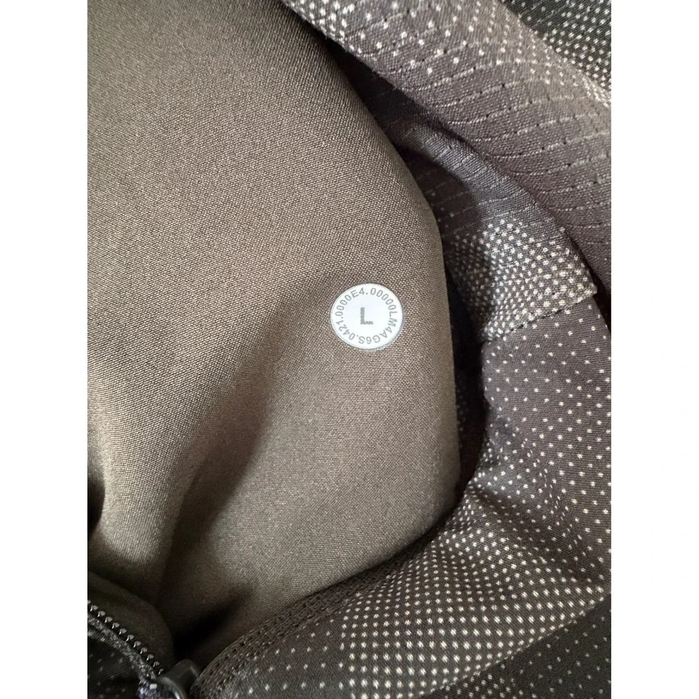 Lululemon Warp Light Packable Jacket Camo Rosemary Green Size L: Hiking, Outdoor - Picture 7 of 12